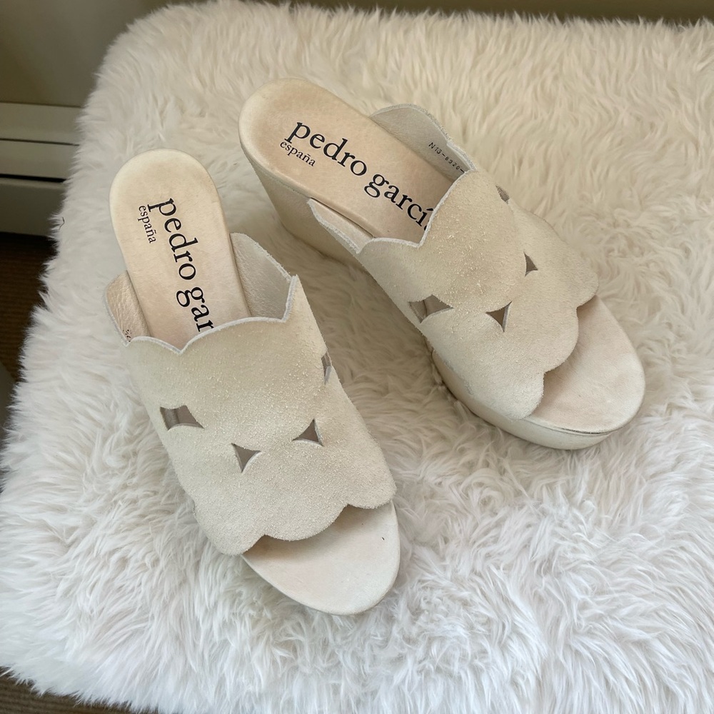 Pedro Garcia suede off white platforms